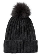 Ribbed Beanie with Pom