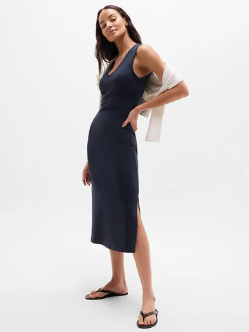 Essential V-Neck Midi Dress