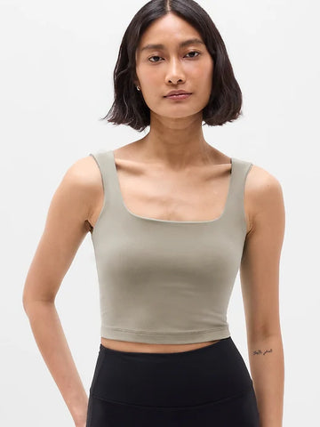 Transcend Square Neck Crop Sports Bra D-DD